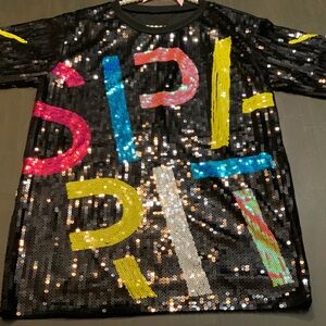 SPIRIT Sequin Graphic Tunic